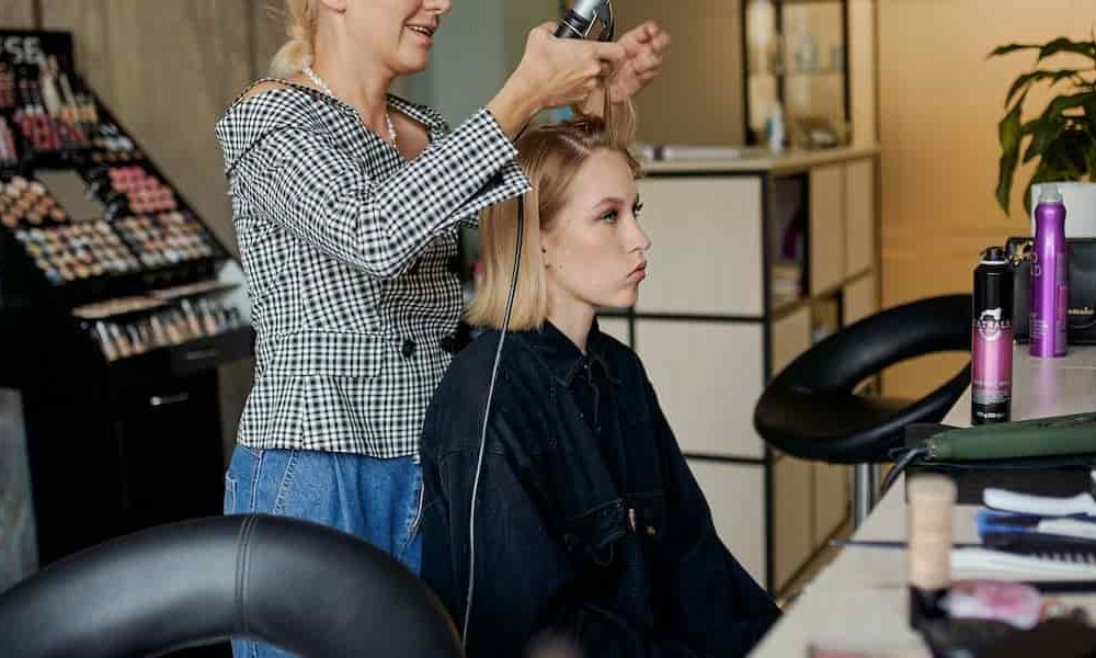 hair and makeup trailers