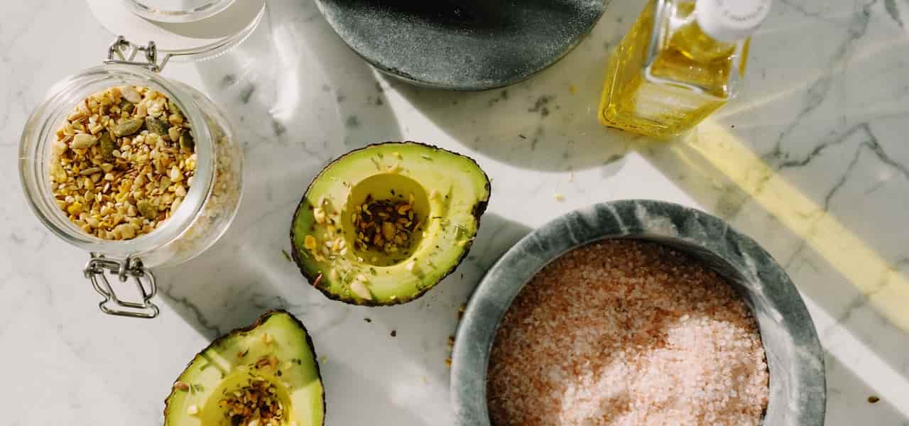 benefits from avocado oil