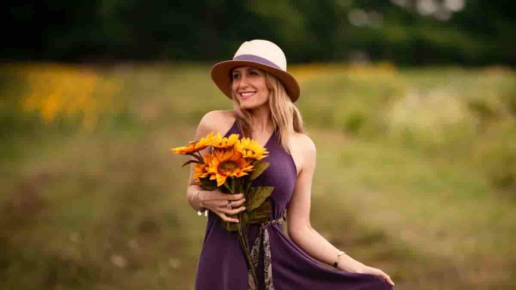 lipstick for purple dress