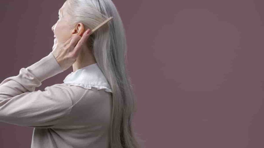 comfrey for grey hair