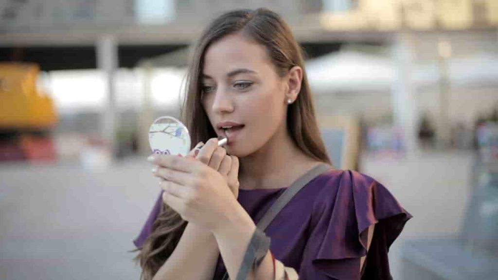 purple sparkle lipstick