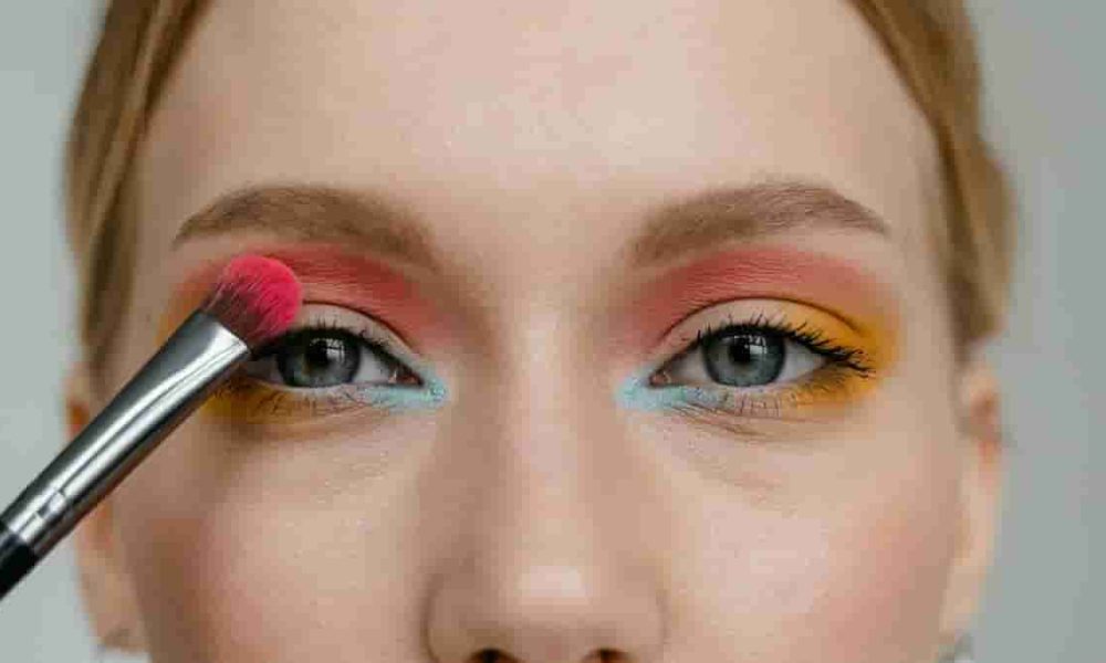how long does grease makeup take to dry