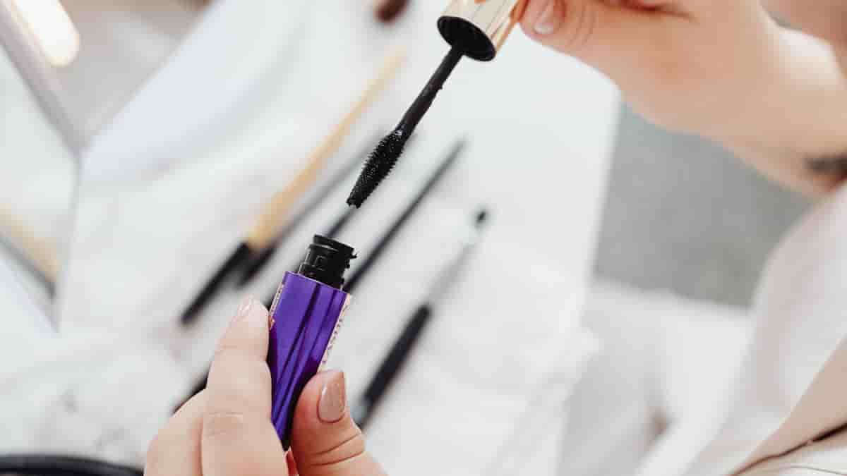 organic mascara