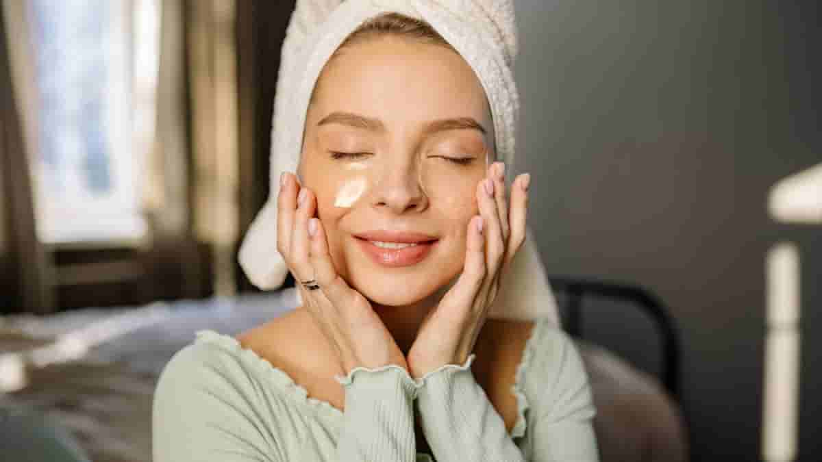 before and after microneedling
