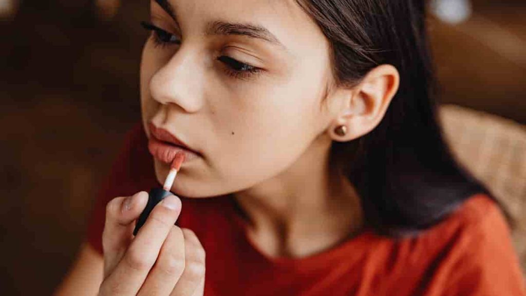 brillo de labios transparente permanente