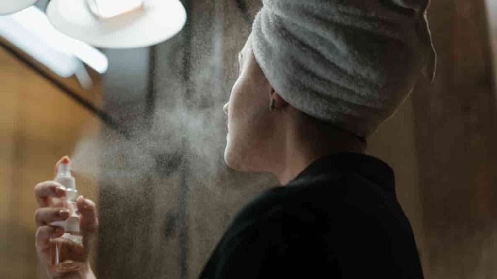 rose water spray for face