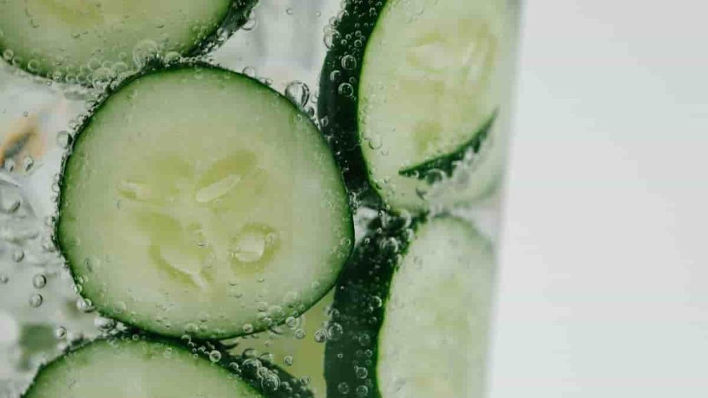 cucumber spray for face