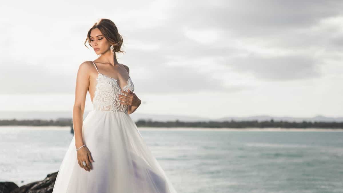 beach wedding makeup ideas