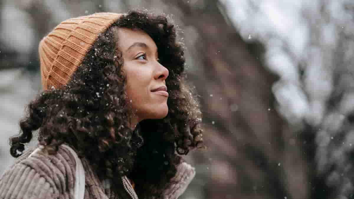 winter hats for curly hair