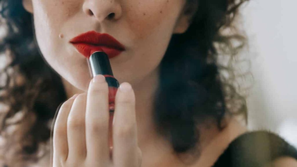 natural lip shapes