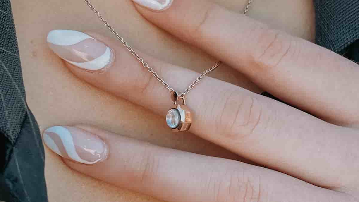 rose gold french manicure