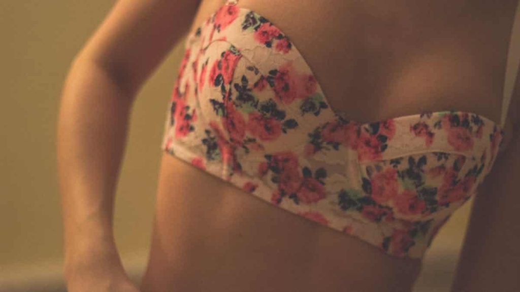 flat chest lingerie