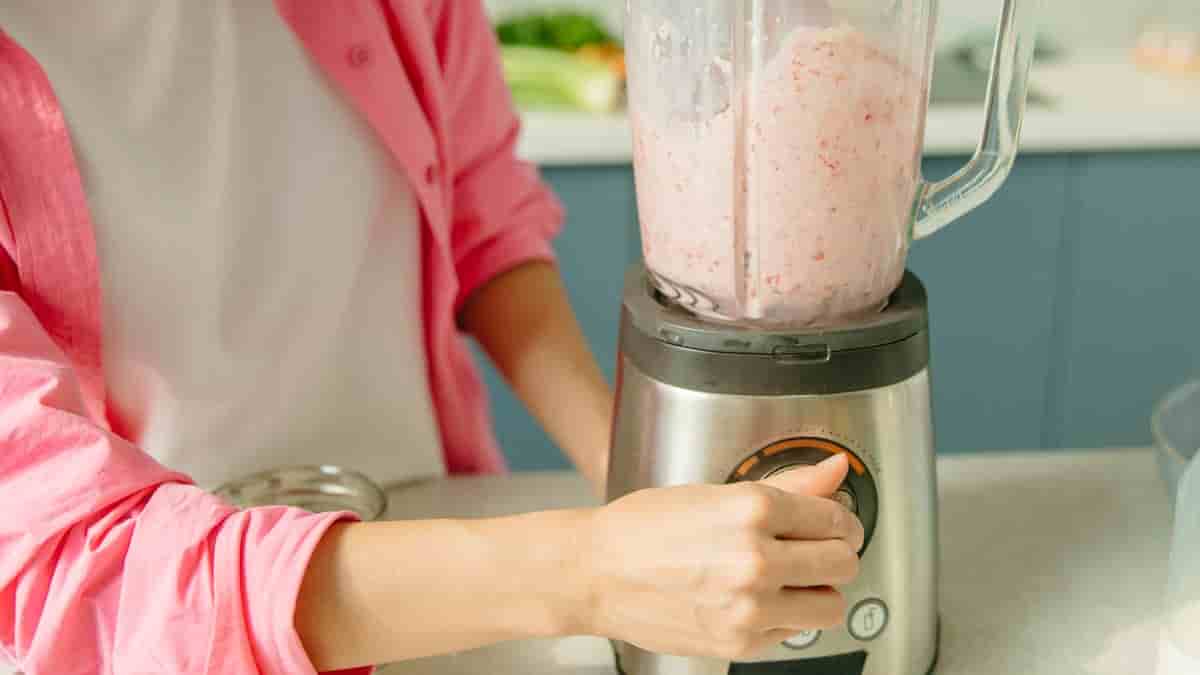 peach peanut butter smoothie