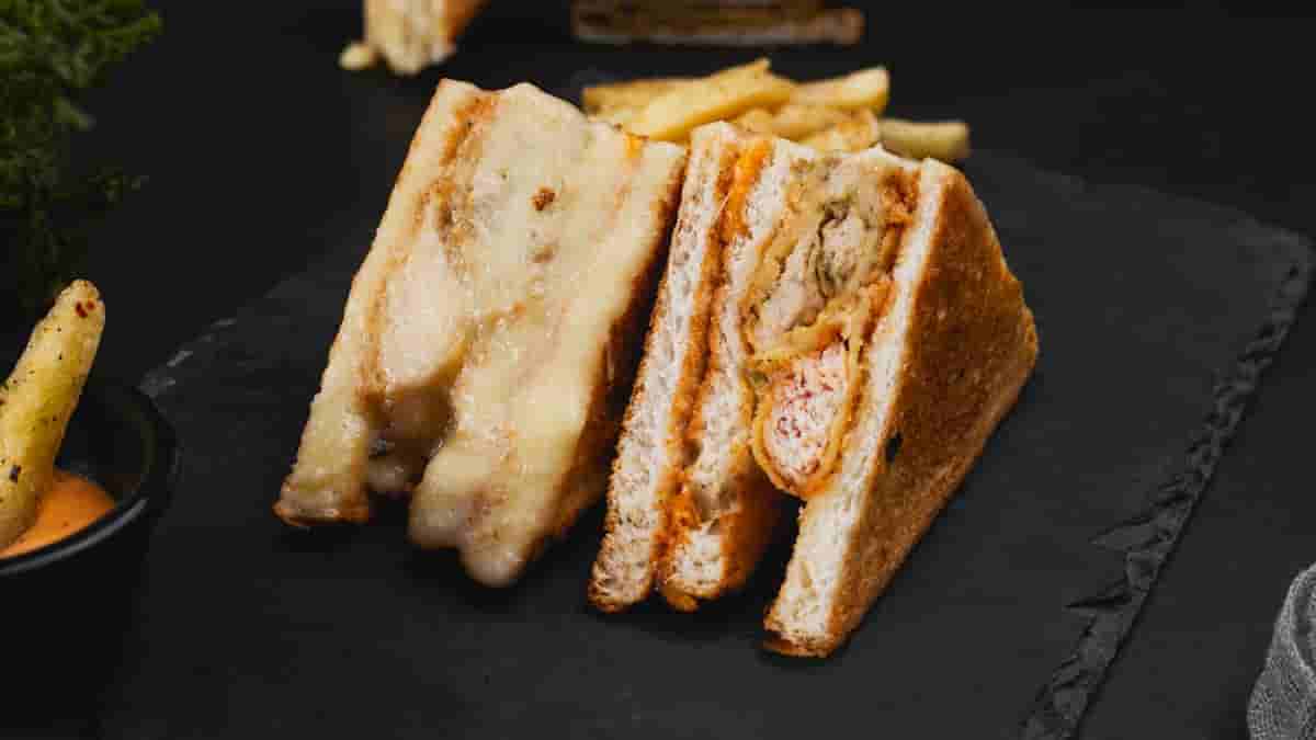 turkey and bacon sandwich