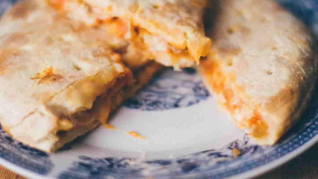 chicken and cheese jalousie recipe