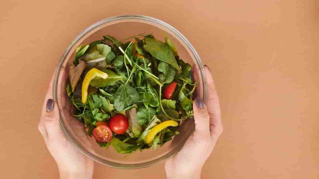 salad recipe high in vitamin b