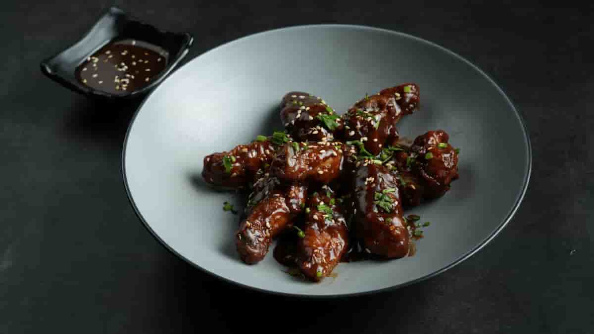 sweet and sour chicken wings
