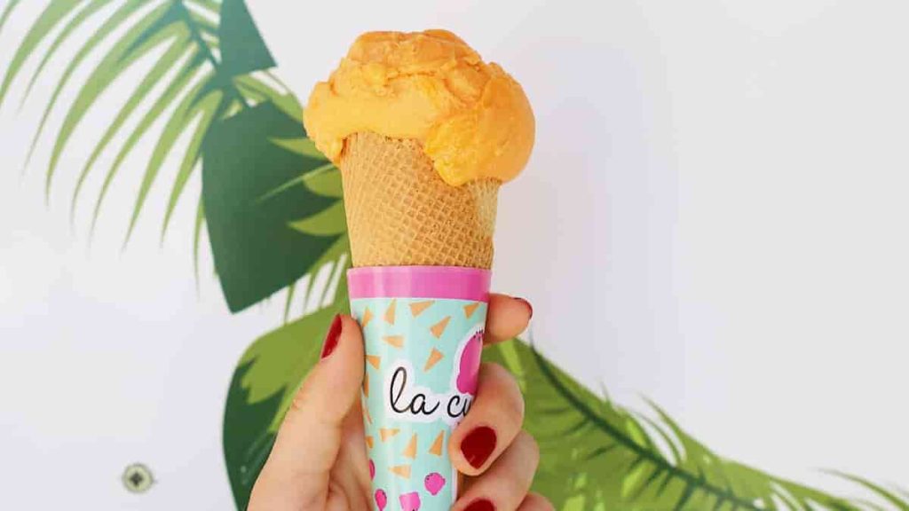 peaches and cream ice cream