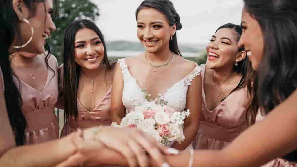 wedding dresses for small bust