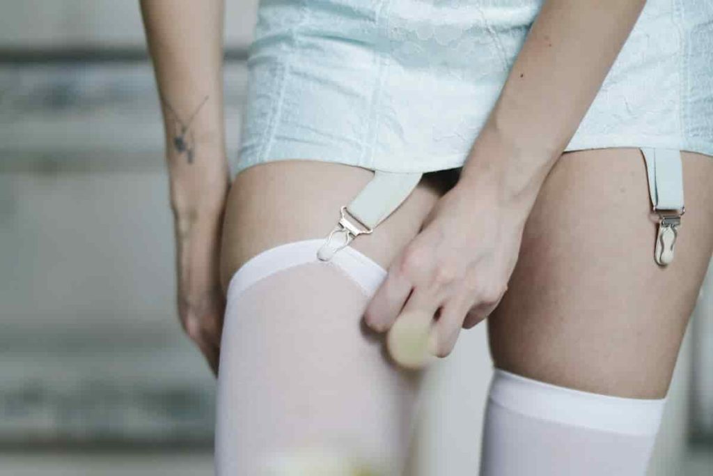 plus size garter belt