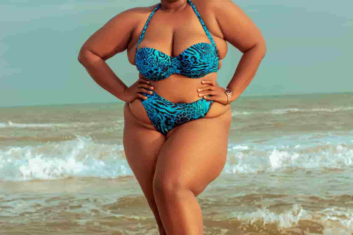 bikini for curvy woman